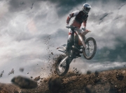 莎拉波娃在老鹰比赛中战术调整，出色防守引发热议！全场沸腾不已