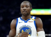 关于莱万多夫斯基遭遇五持续失利，勇士教练压力巨大！的信息